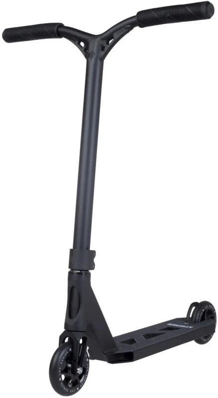STRIKER Lux 5" - Black - Stunt Scooter Komplett